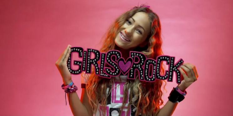 Skylar Stecker