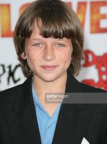 Skyler Gisondo