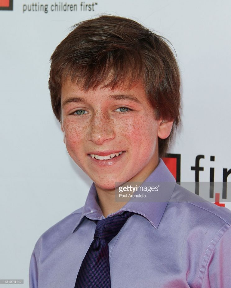 Skyler Gisondo