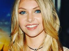 Sloane Momsen