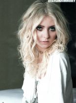 Sloane Momsen