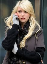 Sloane Momsen photo