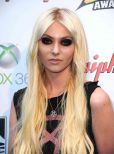 Sloane Momsen