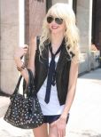 Sloane Momsen