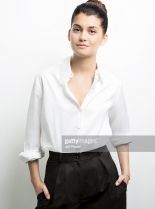 Sofia Black-D'Elia #245426 picture (Portrait Medium)