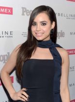 Sofia Carson photo