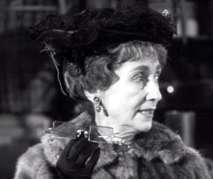 Sondra Blake