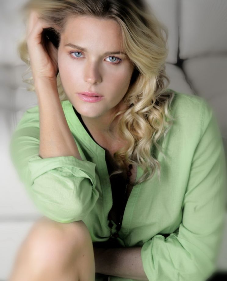 Sonya Smith