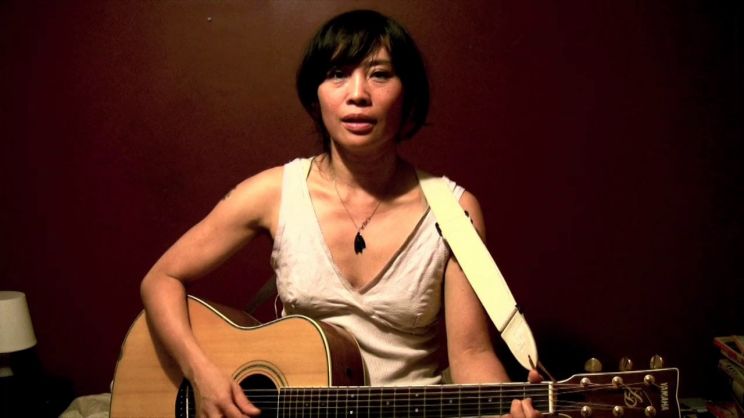 Sook-Yin Lee
