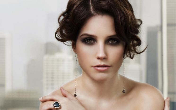 Sophia Bush