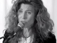 Sophie B. Hawkins