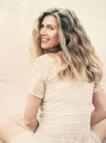Sophie B. Hawkins