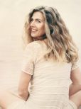 Sophie B. Hawkins