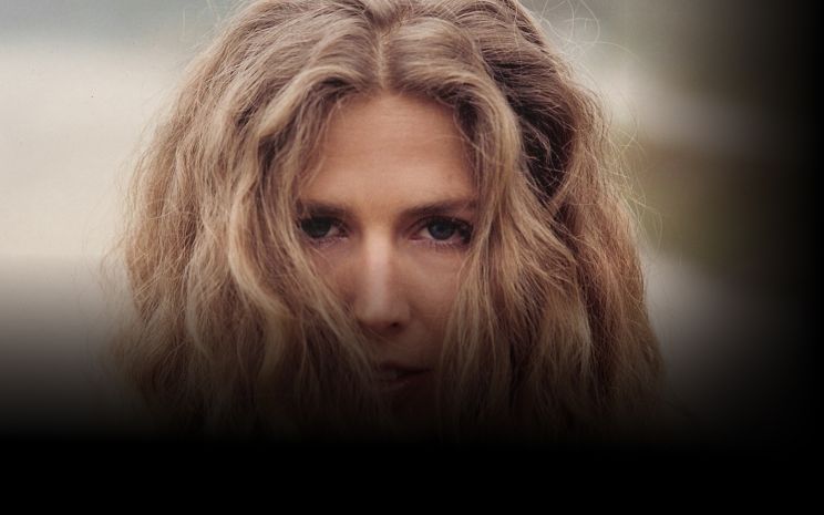 Sophie B. Hawkins