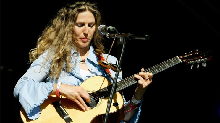 Sophie B. Hawkins