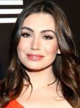 Sophie Simmons