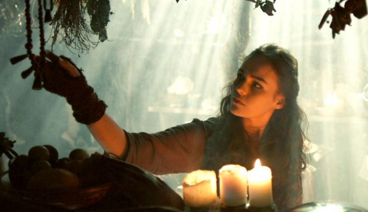 Sophie Skelton