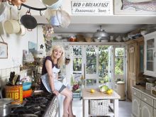 Sophie Thompson