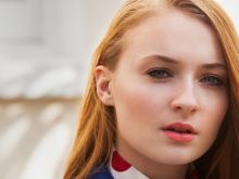 Sophie Turner photo