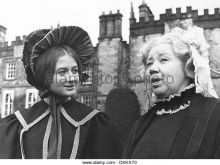 Sorcha Cusack #496988 picture (Landscape Medium)