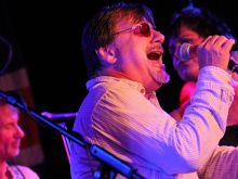 Southside Johnny Lyon