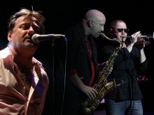 Southside Johnny Lyon