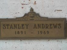 Stanley Andrews