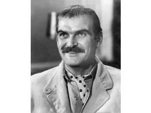 Stanley Baker photo