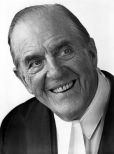 Stanley Holloway