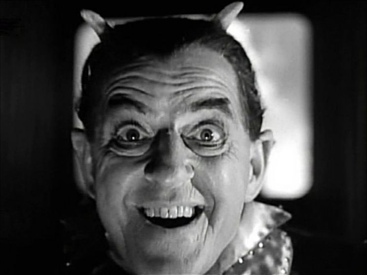 Stanley Holloway
