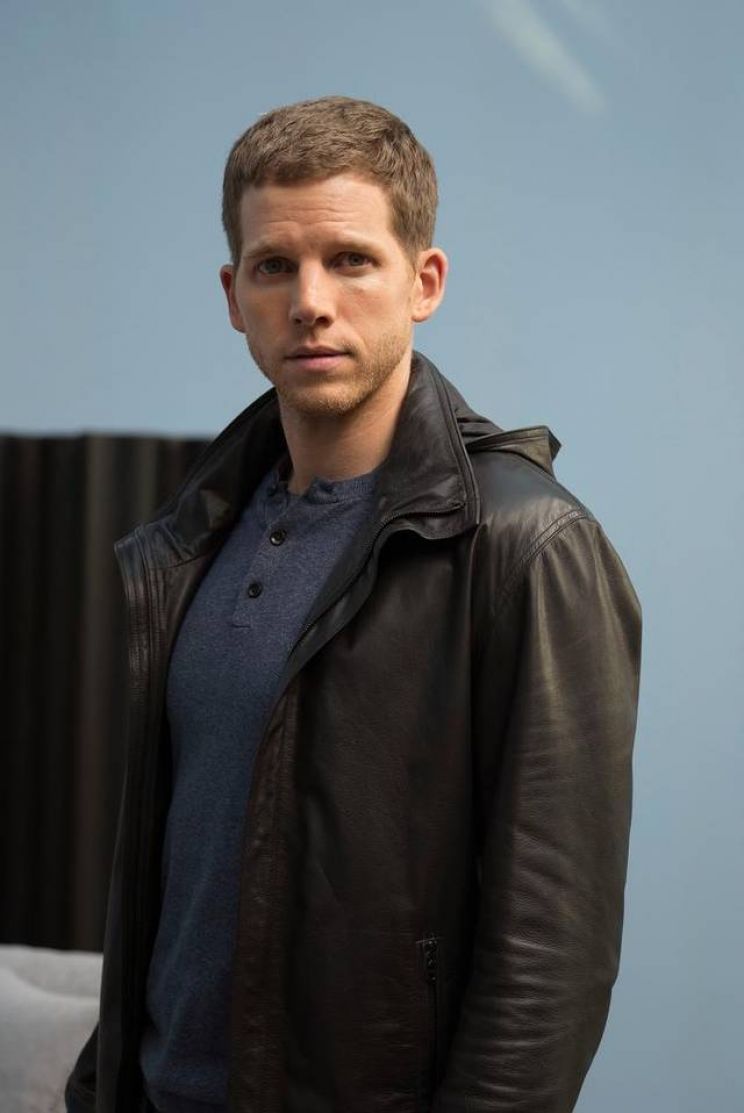 Stark Sands