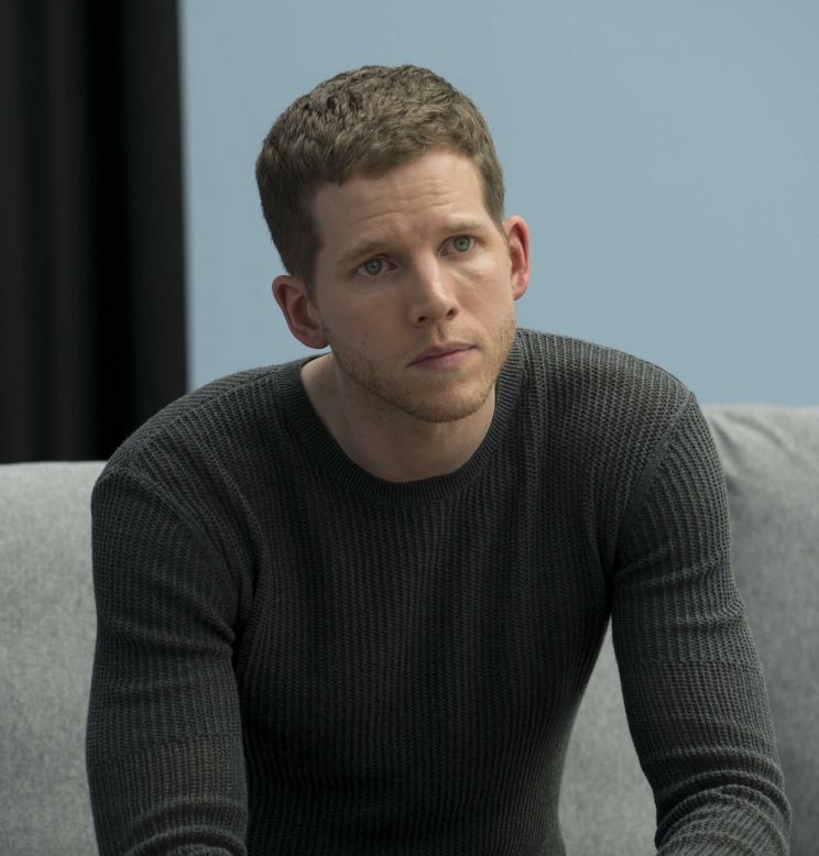 Stark Sands