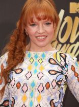 Stef Dawson