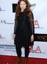 Stef Dawson