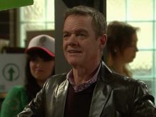 Stefan Dennis