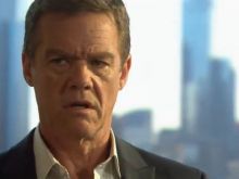 Stefan Dennis
