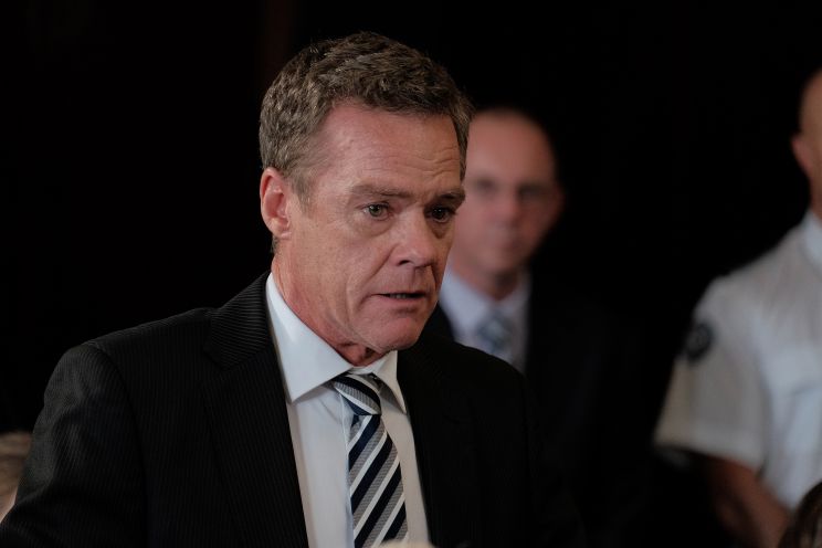 Stefan Dennis