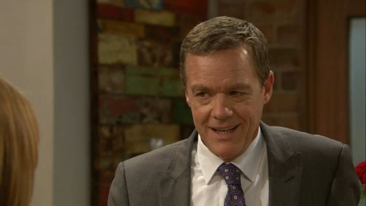 Stefan Dennis