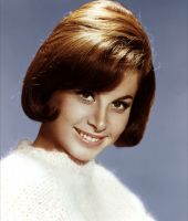 Stefanie Powers