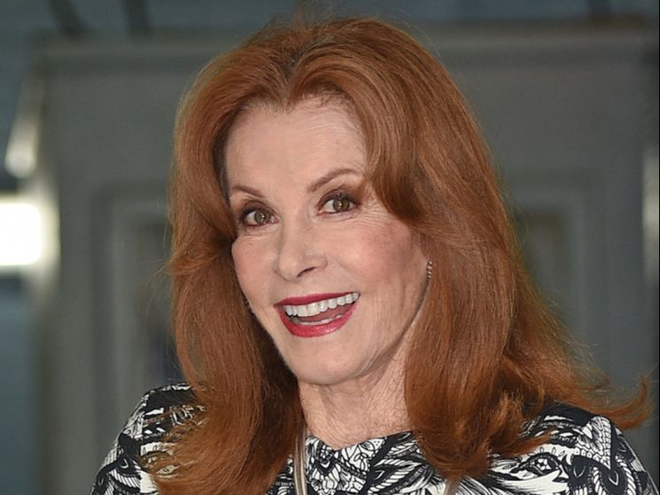 Stefanie Powers