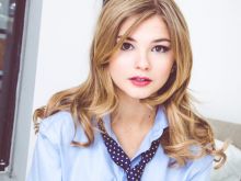 Stefanie Scott