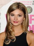 Stefanie Scott