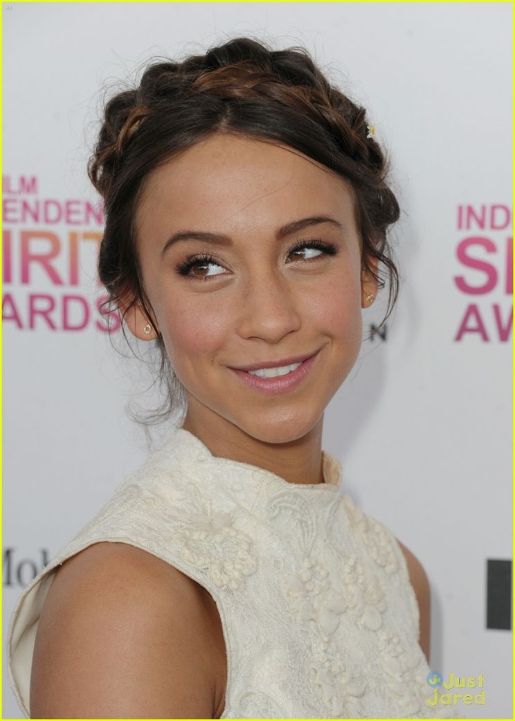 Stella Maeve