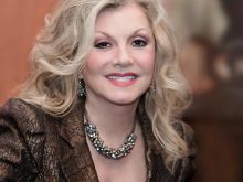 Stella Parton