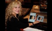 Stella Parton