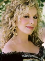 Stella Parton