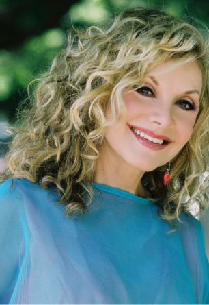 Stella Parton