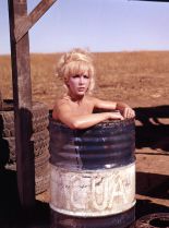 Stella Stevens