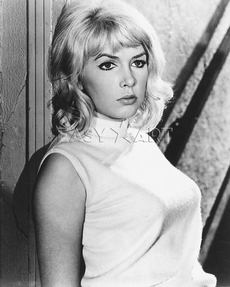 Stella Stevens