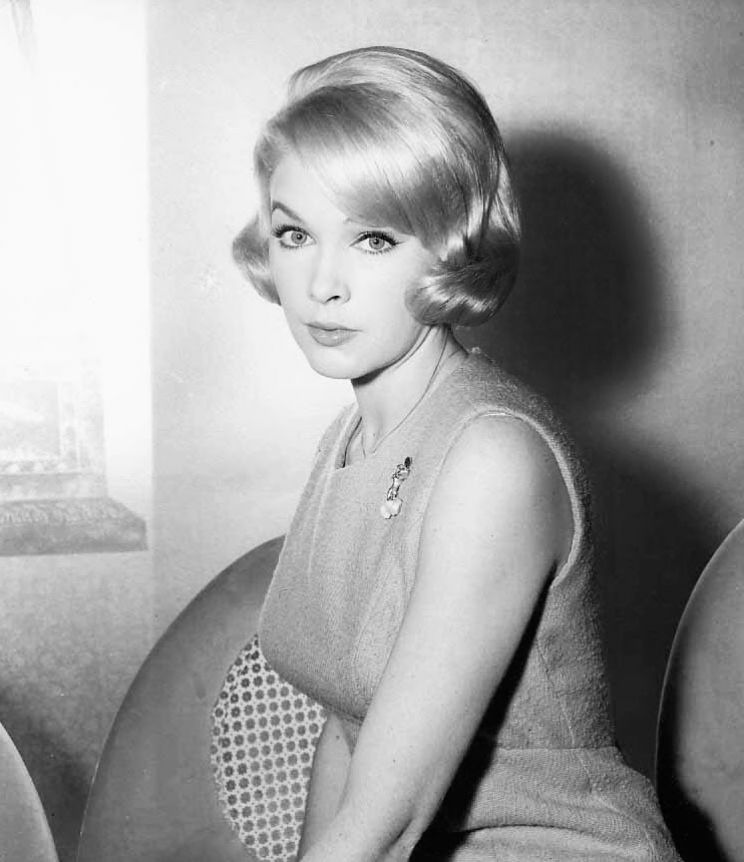 Stella Stevens